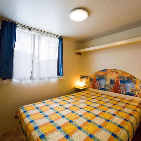 Balatontourist Fured-2 By Interhome 펜션 *