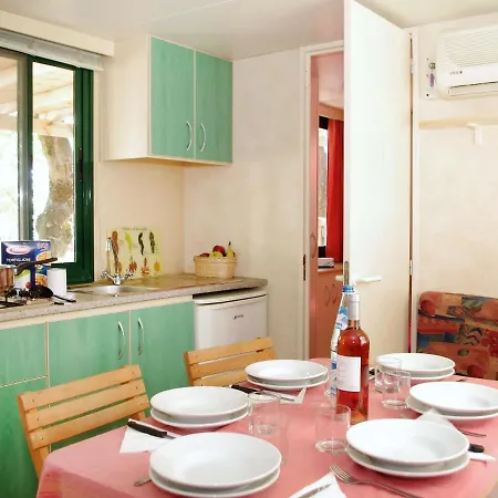 Balatontourist Fured-2 By Interhome